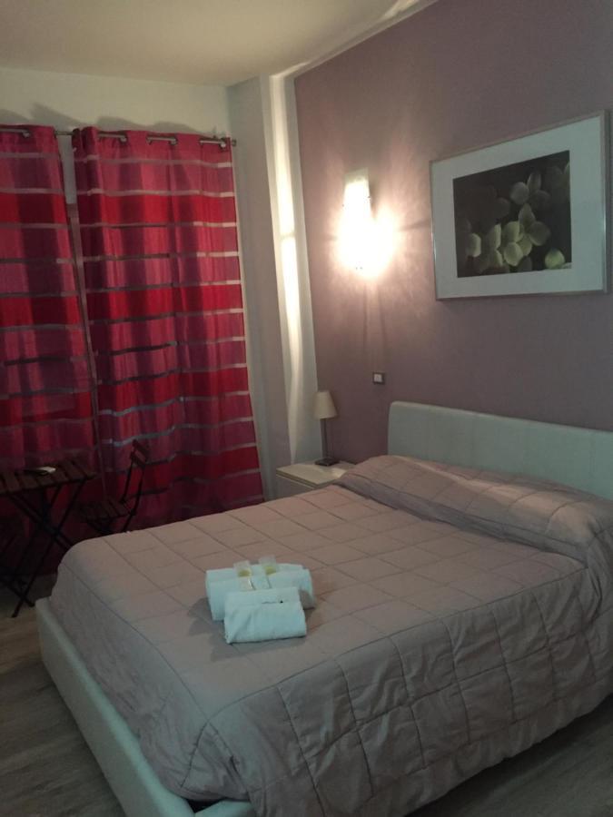 Spqr Bed & Breakfast *